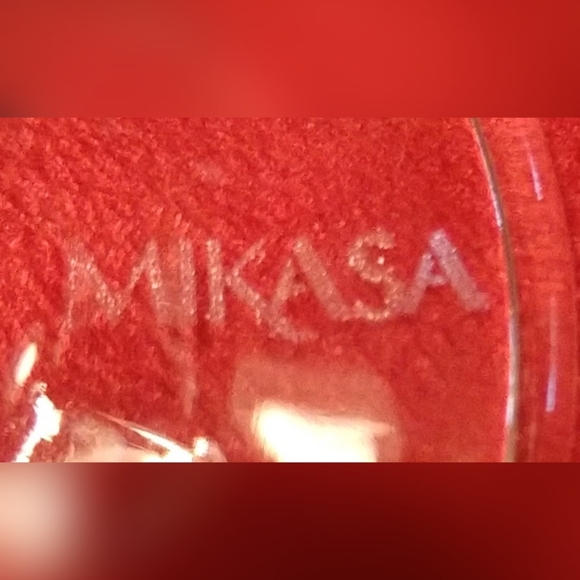 Mikasa-New-Julie Crystal Champagne Flutes - Picture 3 of 5